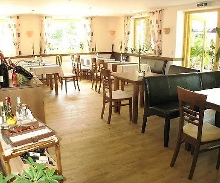 Restaurant Amadeus 3*